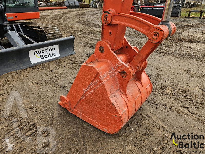 Экскаватор Kubota KX 183-3