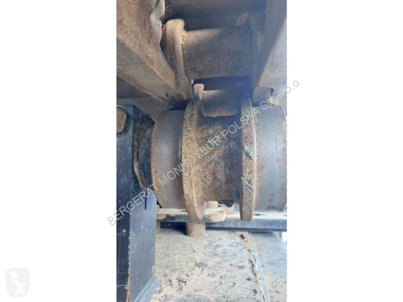 Lopatový nakládač Caterpillar 352