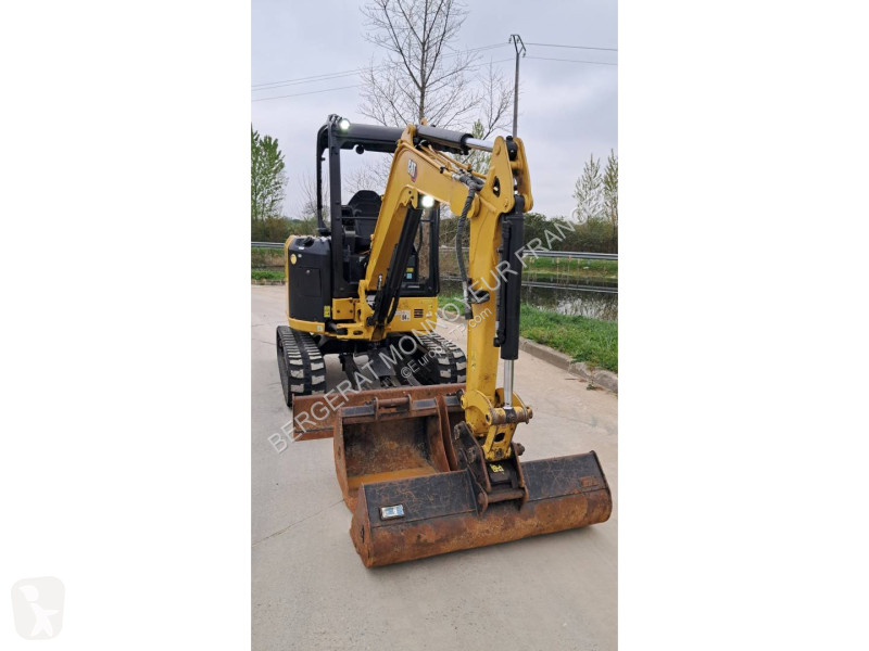 Rýpadlo Caterpillar 302.7