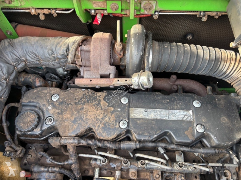 Escavatore Sennebogen 825