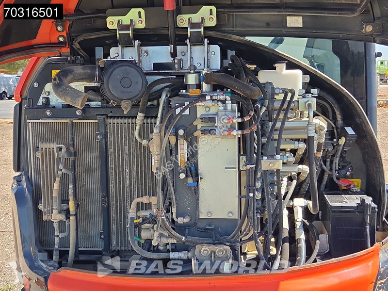 جرافة Kubota U50-5