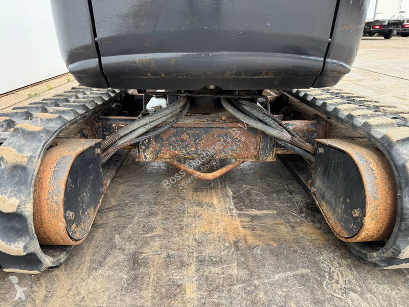 Skovl Kubota - Hydr. Undercarriage / Hammer Lines