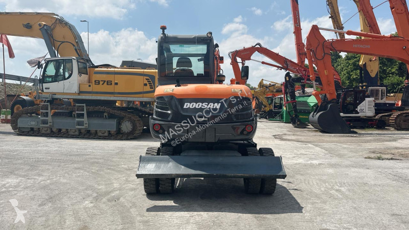 Rýpadlo Doosan DX57W-5
