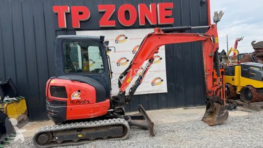 Rýpadlo Kubota u36-4 cabine à 27 900 € ht