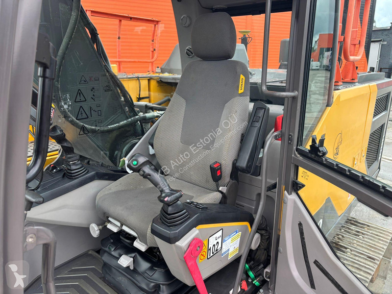 Skovl Volvo EC 220 EL 3D / TILTROTATOR /...