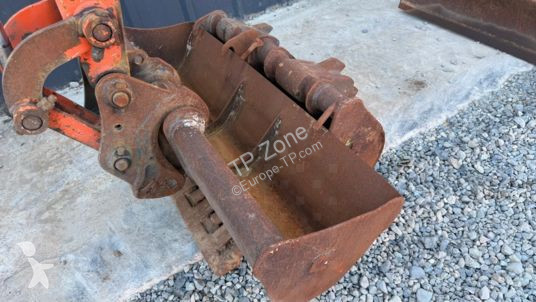 Rýpadlo Hitachi zx26u-5a cr cabine à 22 500 € ht