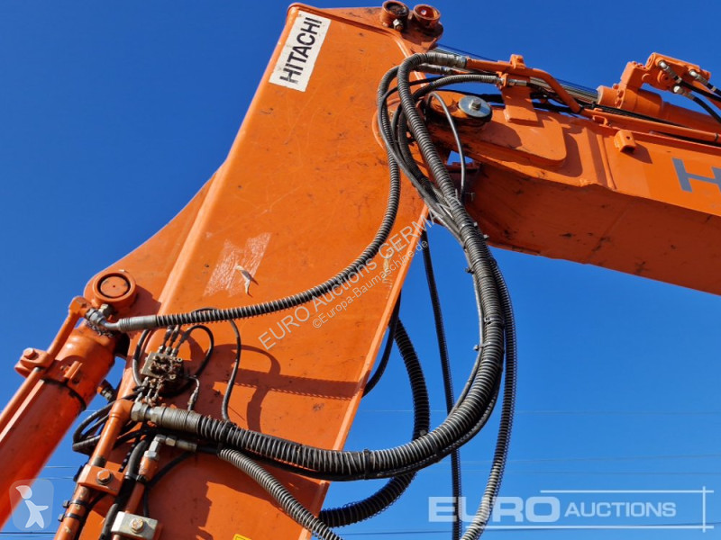 Excavadora Hitachi