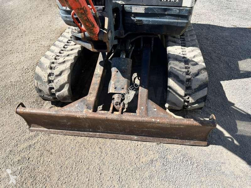 جرافة Kubota