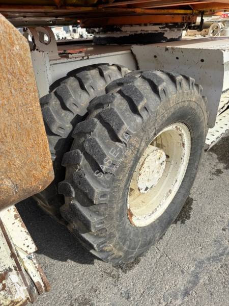 Escavadora Komatsu PW180-7E0