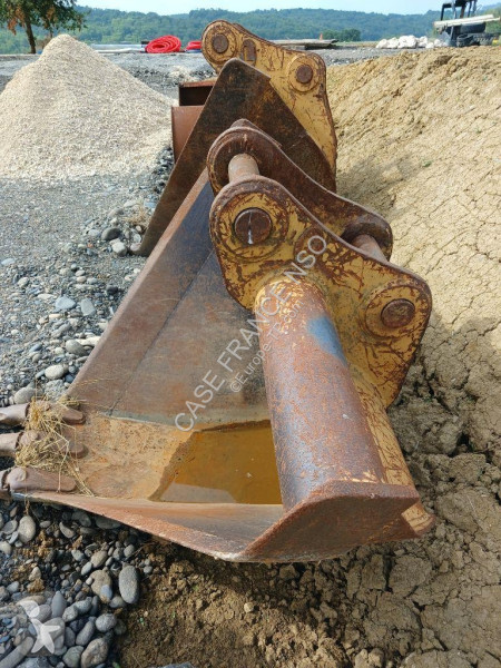 Escavatore Case