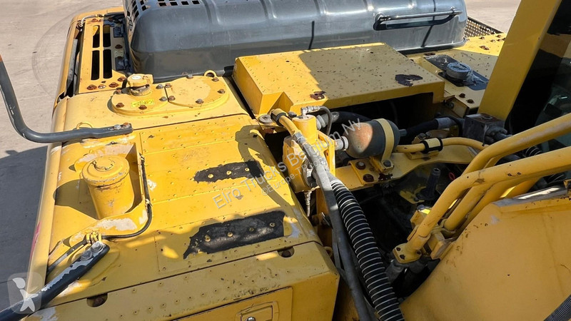 جرافة Komatsu HB215LC-1 (BELGIAN MACHINE / GOOD...
