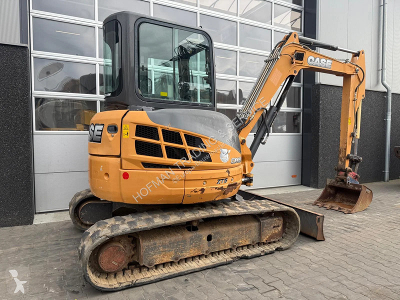 Lopatový nakládač Case CX45B