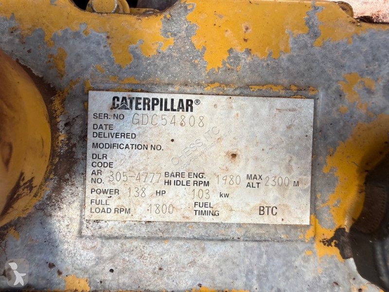 Escavatore Caterpillar L