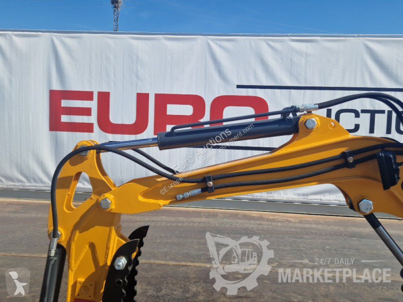 Екскаватор Captok CK16PD