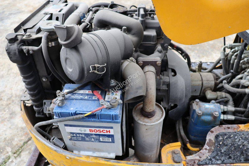Rýpadlo JCB