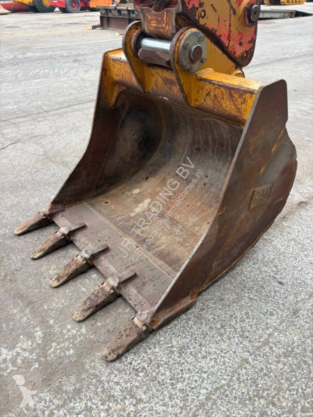 جرافة Caterpillar D (3 Buckets)