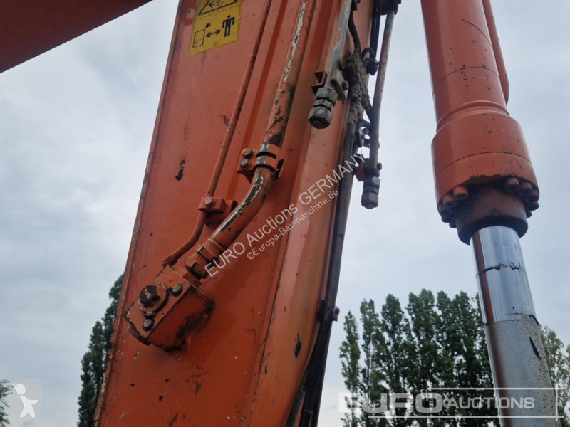 Excavator Hitachi 5B