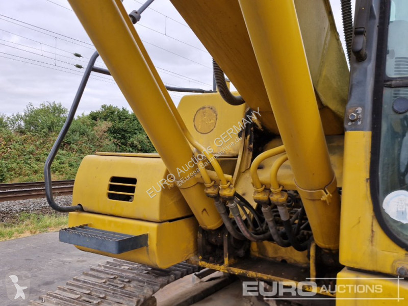 جرافة Komatsu PC210LC-7K