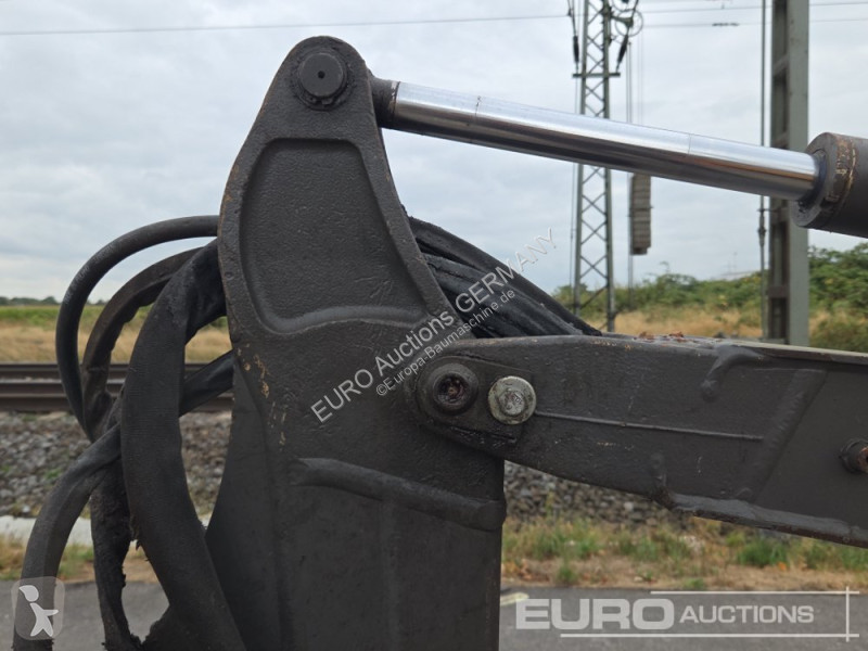 Excavator Volvo EC15E