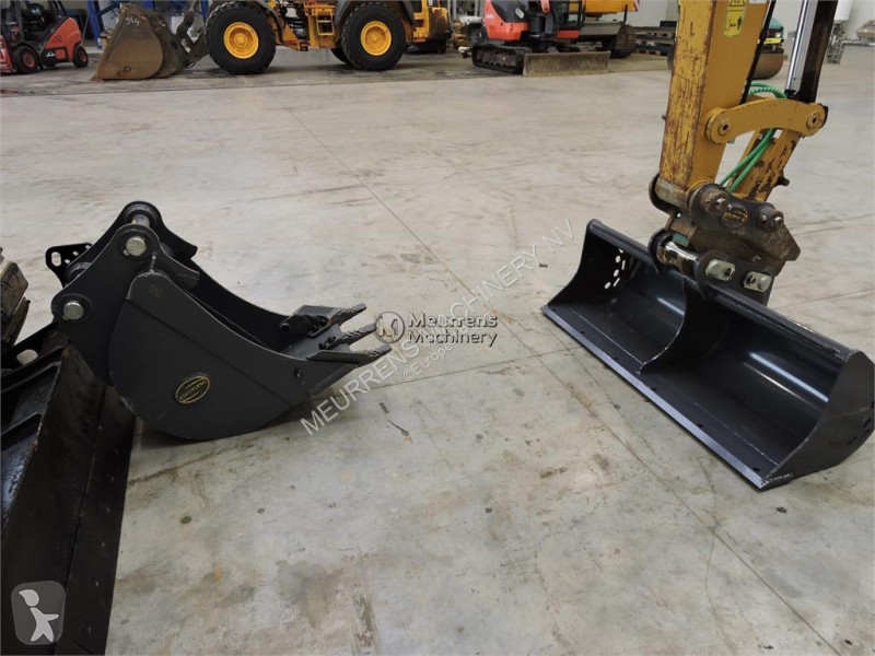 جرافة Caterpillar 308 2 New Bucket