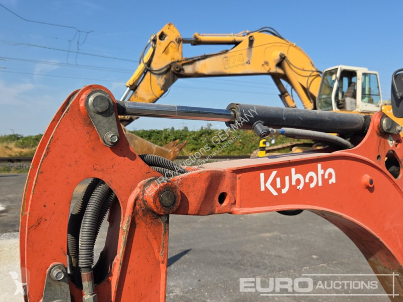 جرافة Kubota