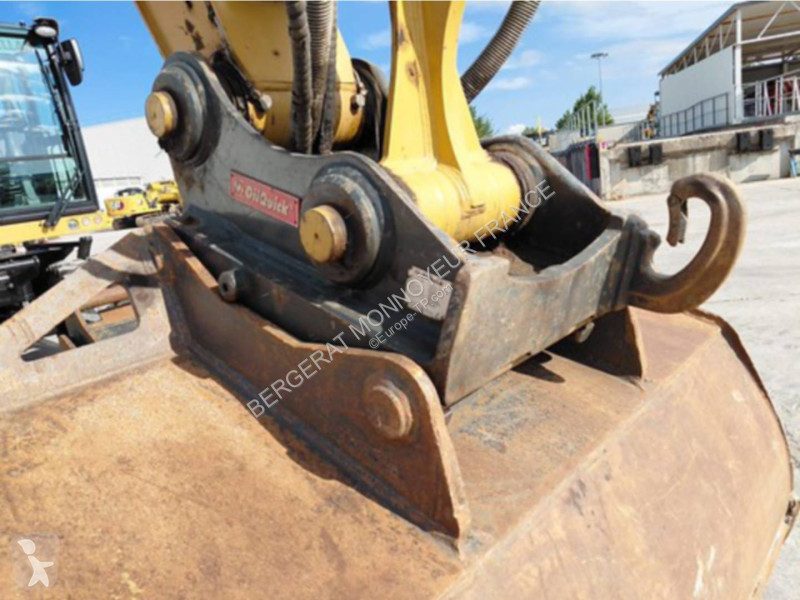 Багер Caterpillar M320F