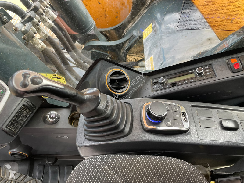 جرافة Hyundai