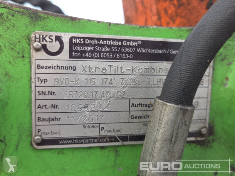 جرافة Hitachi ZX26U-5A CR