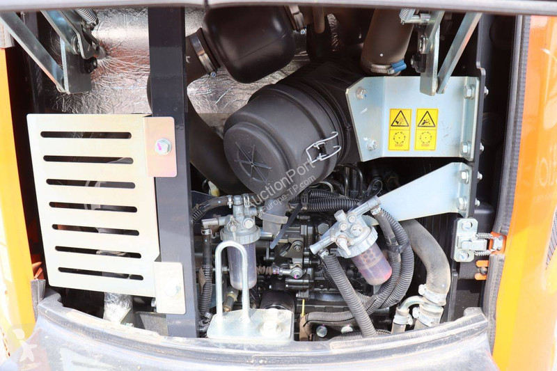 Rýpadlo Hitachi ZX26U-6 CLR