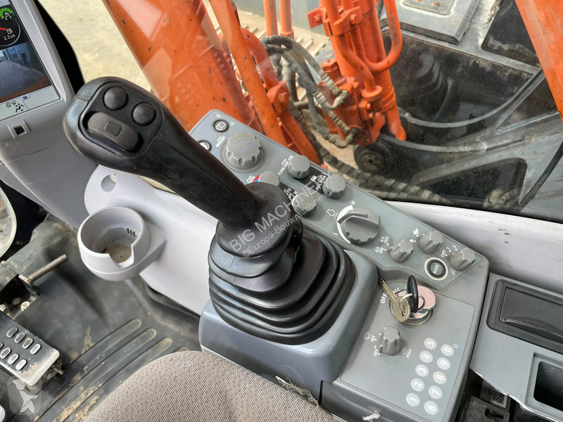 Skovl Hitachi 6