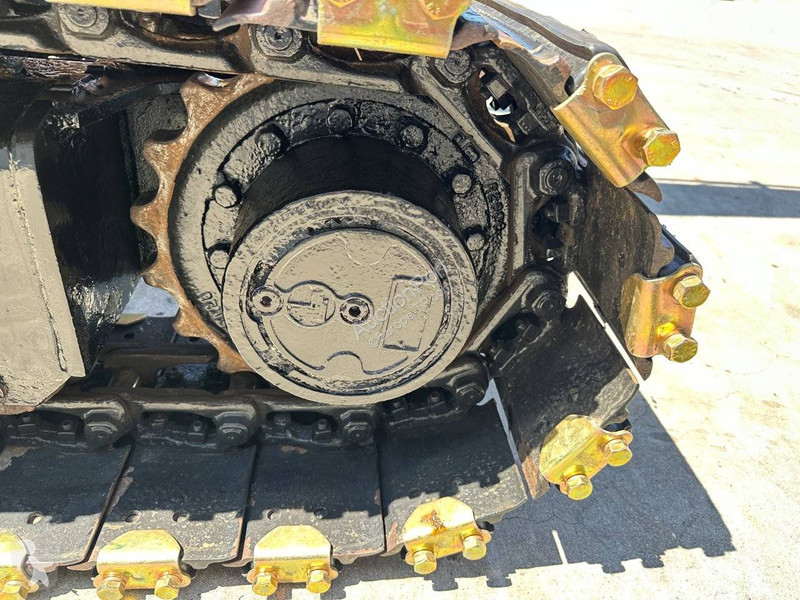 Rýpadlo JCB 8056