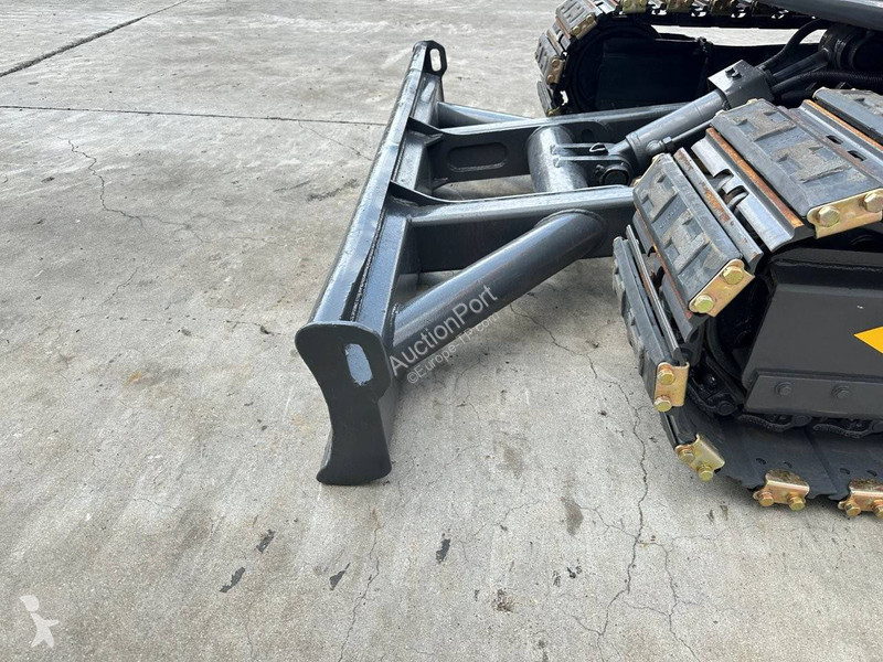 جرافة Kubota KX155-5
