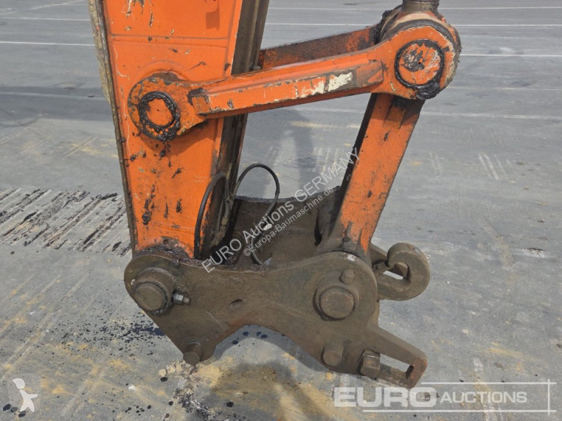 Graafmachine Hitachi LC-3