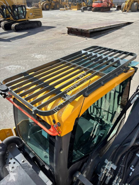 Pelle Volvo 250 ENL (Two buckets)