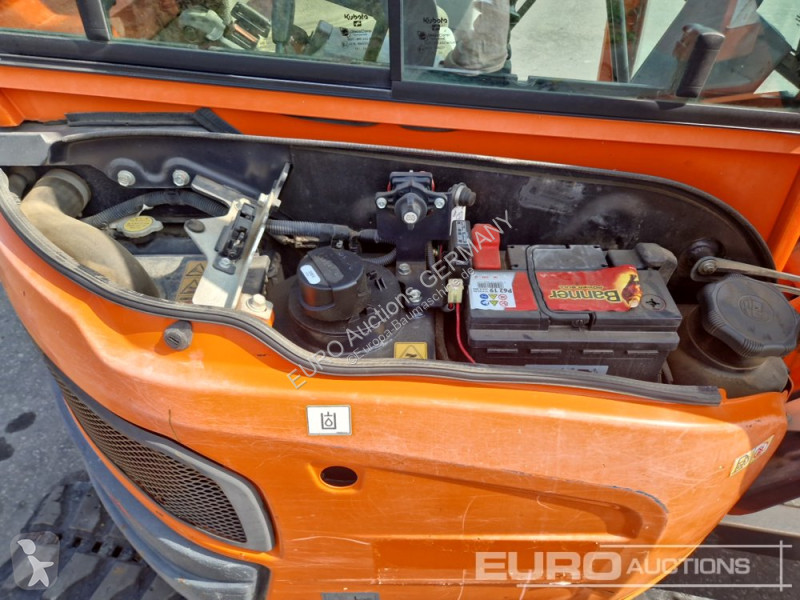 Багер Kubota U274