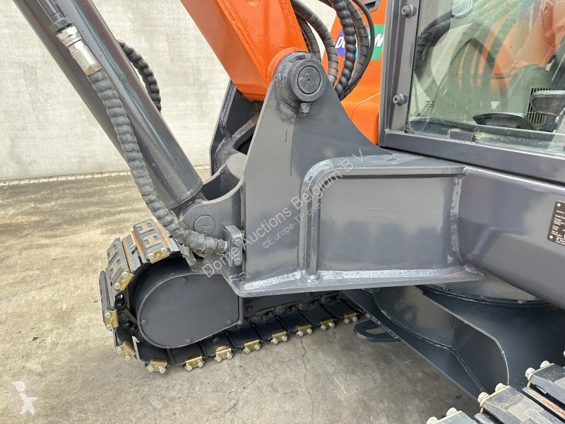 جرافة Doosan 9C