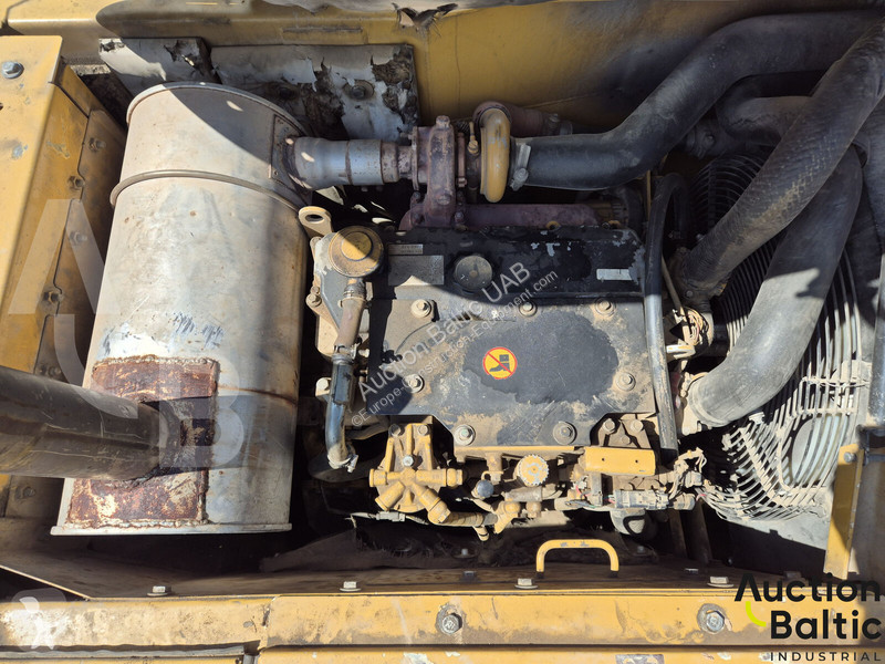Excavadora Caterpillar