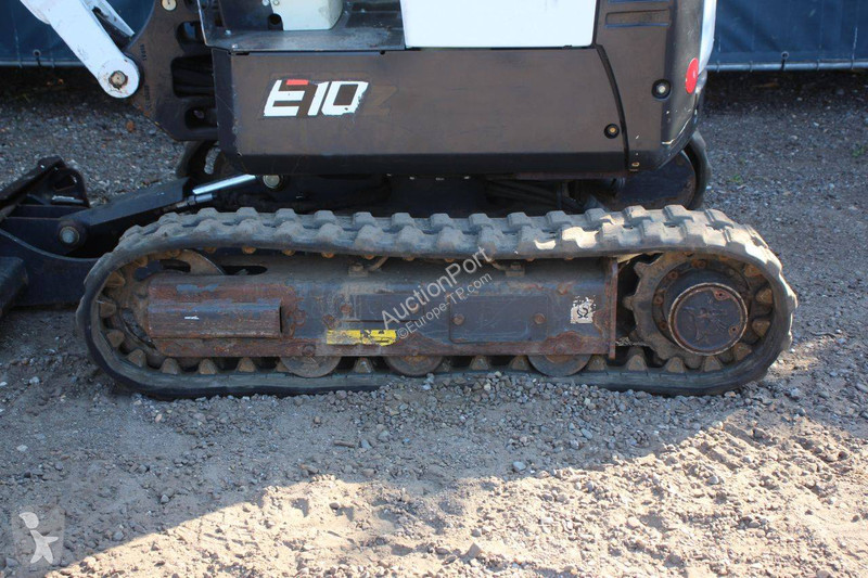 Багер Bobcat Z