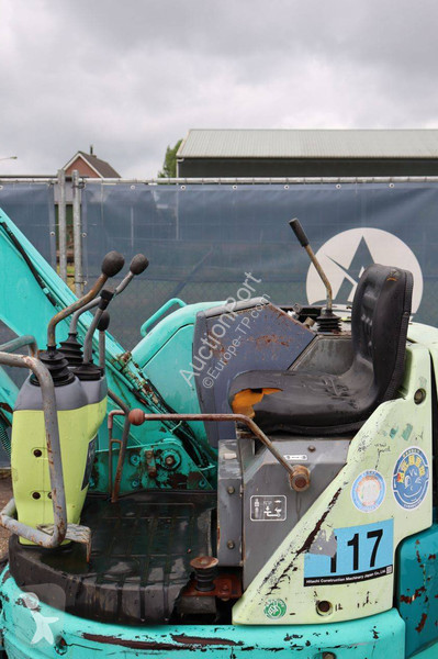 Pelle Yanmar B2U