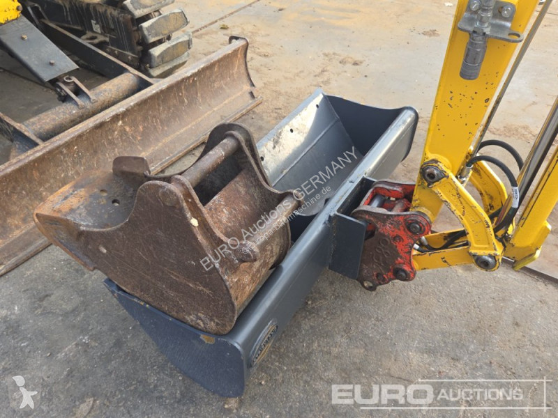 Багер Komatsu
