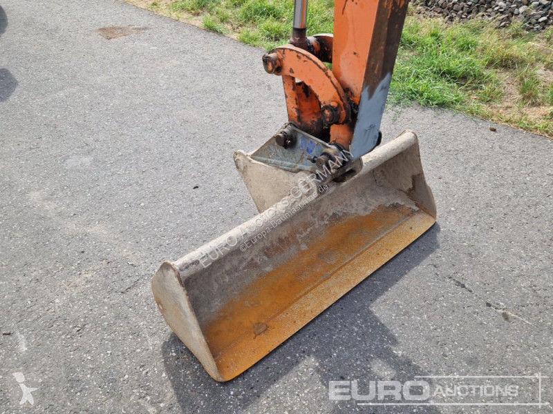 Excavadora Hitachi 2