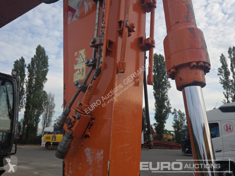 Excavadora Hitachi