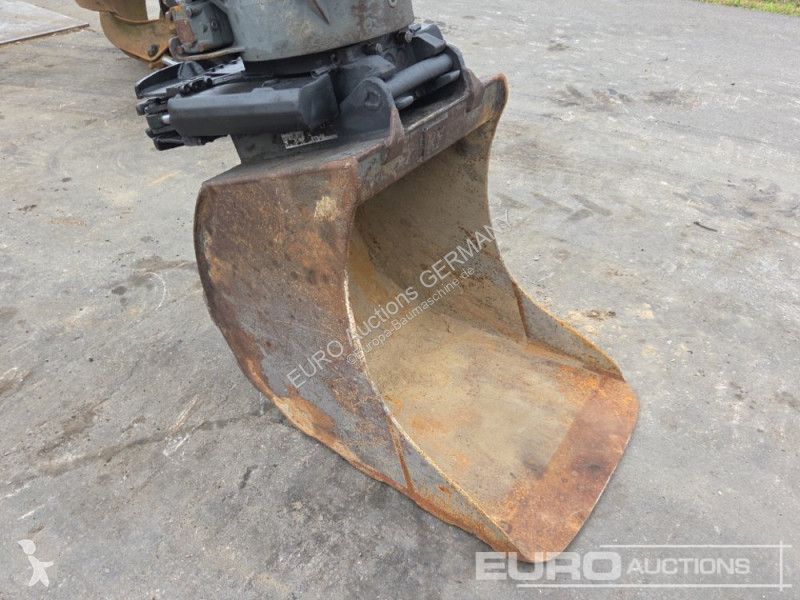 Екскаватор Komatsu PW118MR-11
