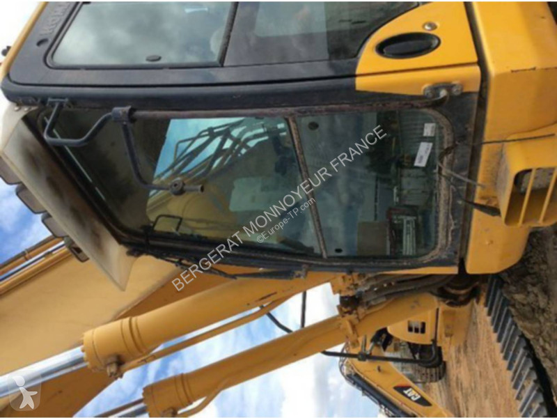 Pelle Komatsu PC360LC10