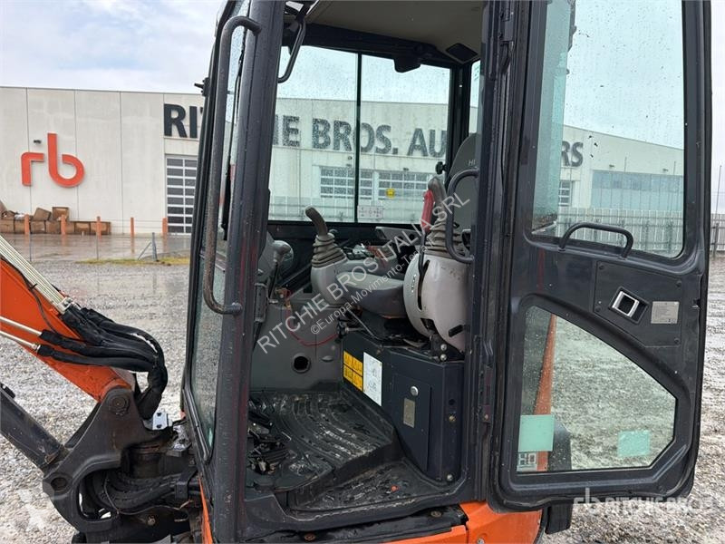 Escavadora Hitachi ZX33U-6 Mini Excavator