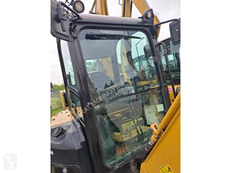 Escavadora Caterpillar 302.7-07CR