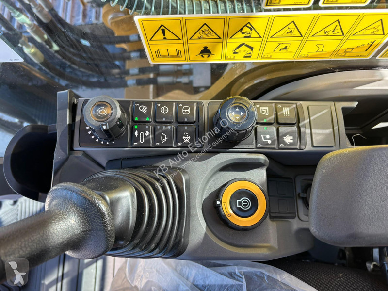 جرافة Caterpillar 317 GC 07C 3D / TILTROTATOR /...