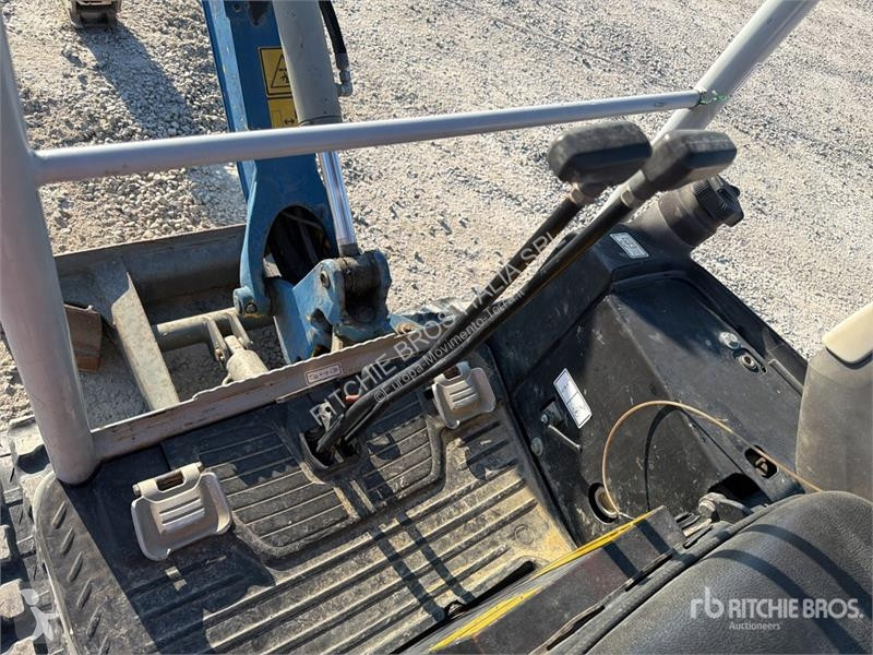 جرافة Neuson EZ17 Mini Excavator