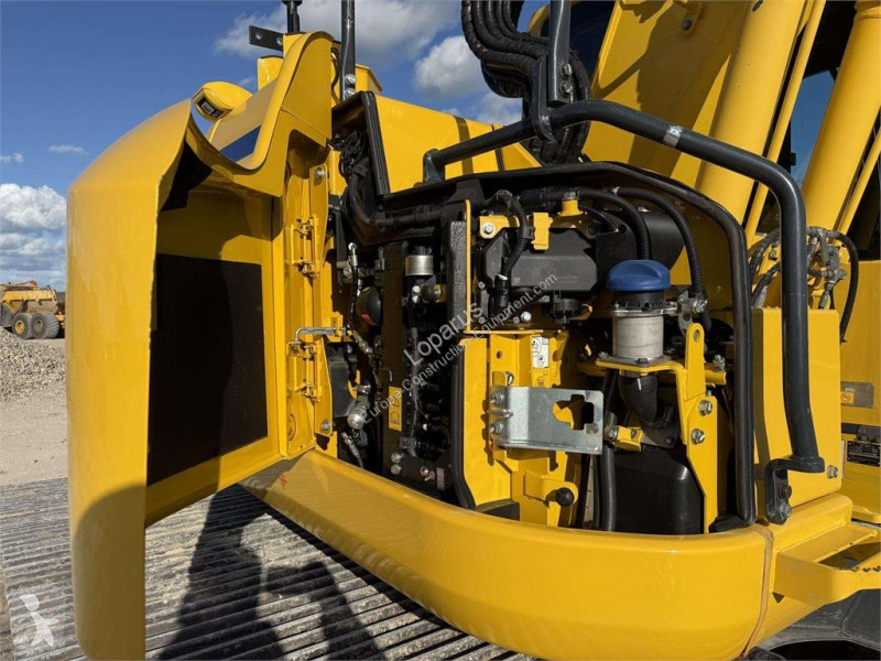 جرافة Komatsu PC 138 US-11