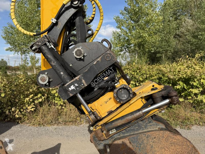 جرافة JCB  HIDRADIG 110WT 4F